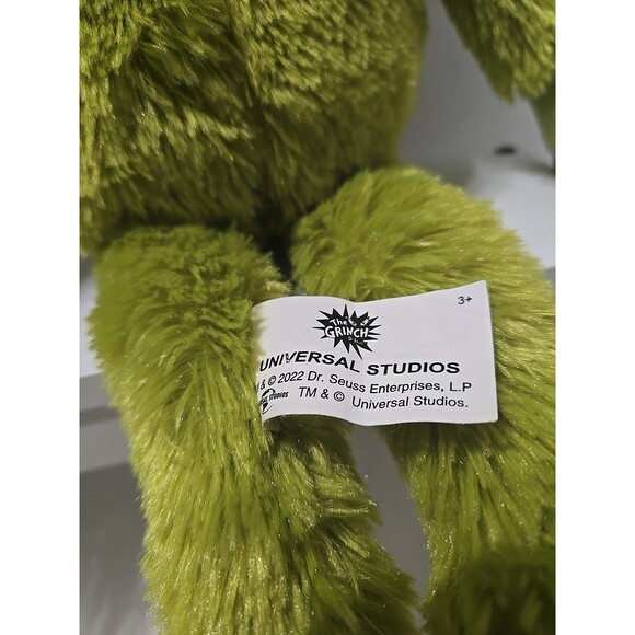 Universal Studios Exclusive The Grinch Plush 18" EUC - Picture 4 of 8